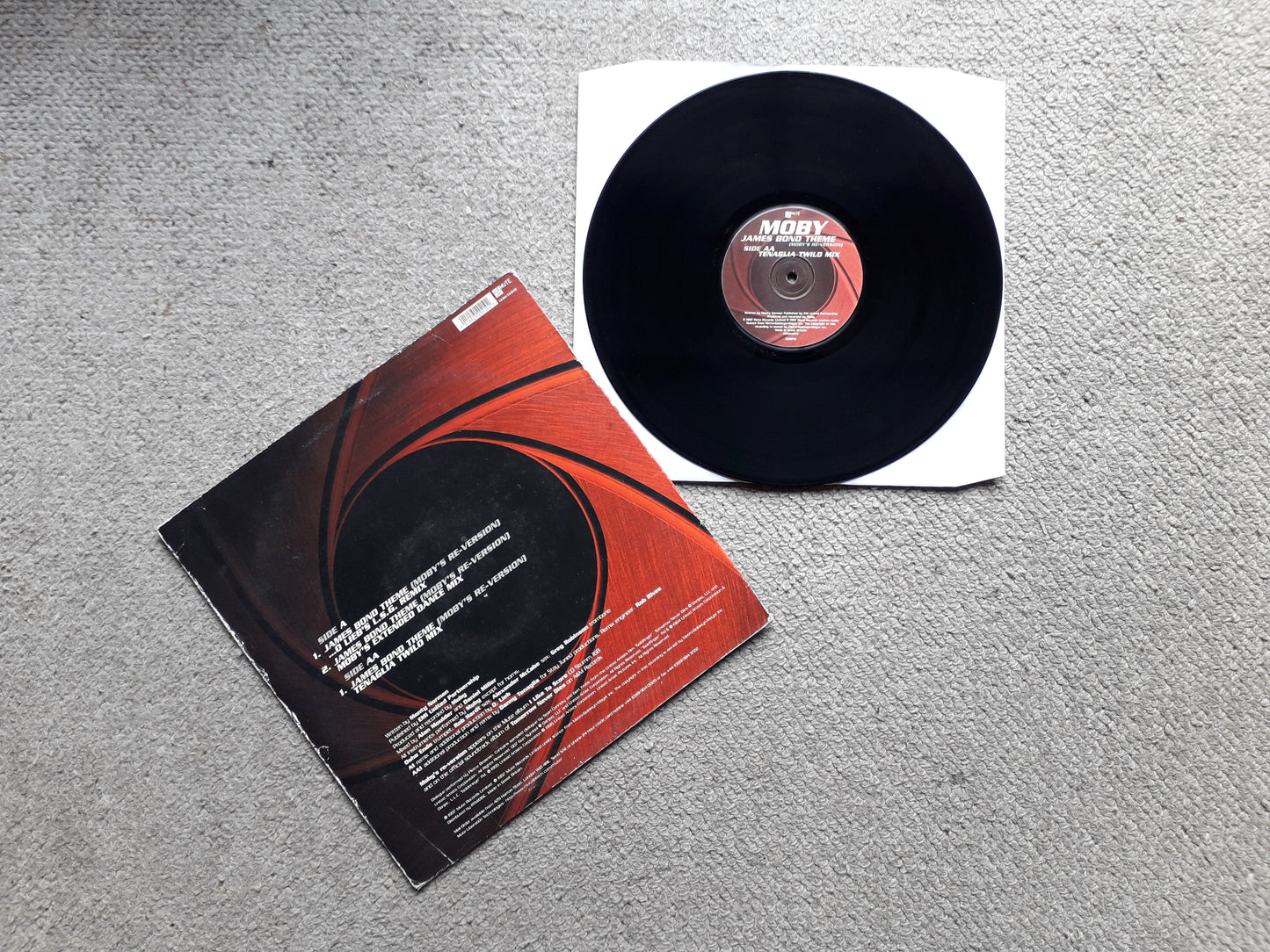Moby-James Bond Theme (Moby's Re-Version) 12" EP