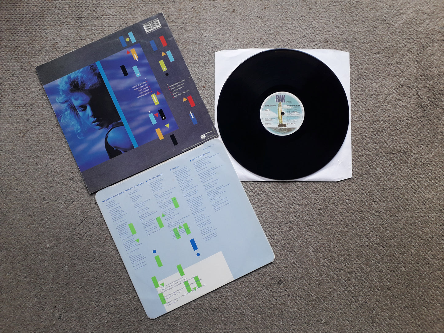 Kim Wilde-Catch As Catch Can LP (SRAK 1654081)