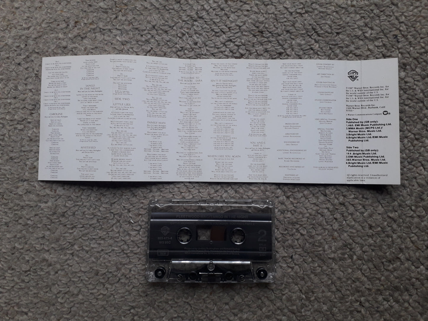 Fleetwood Mac-Tango In The Night Cassette (925 471-4)
