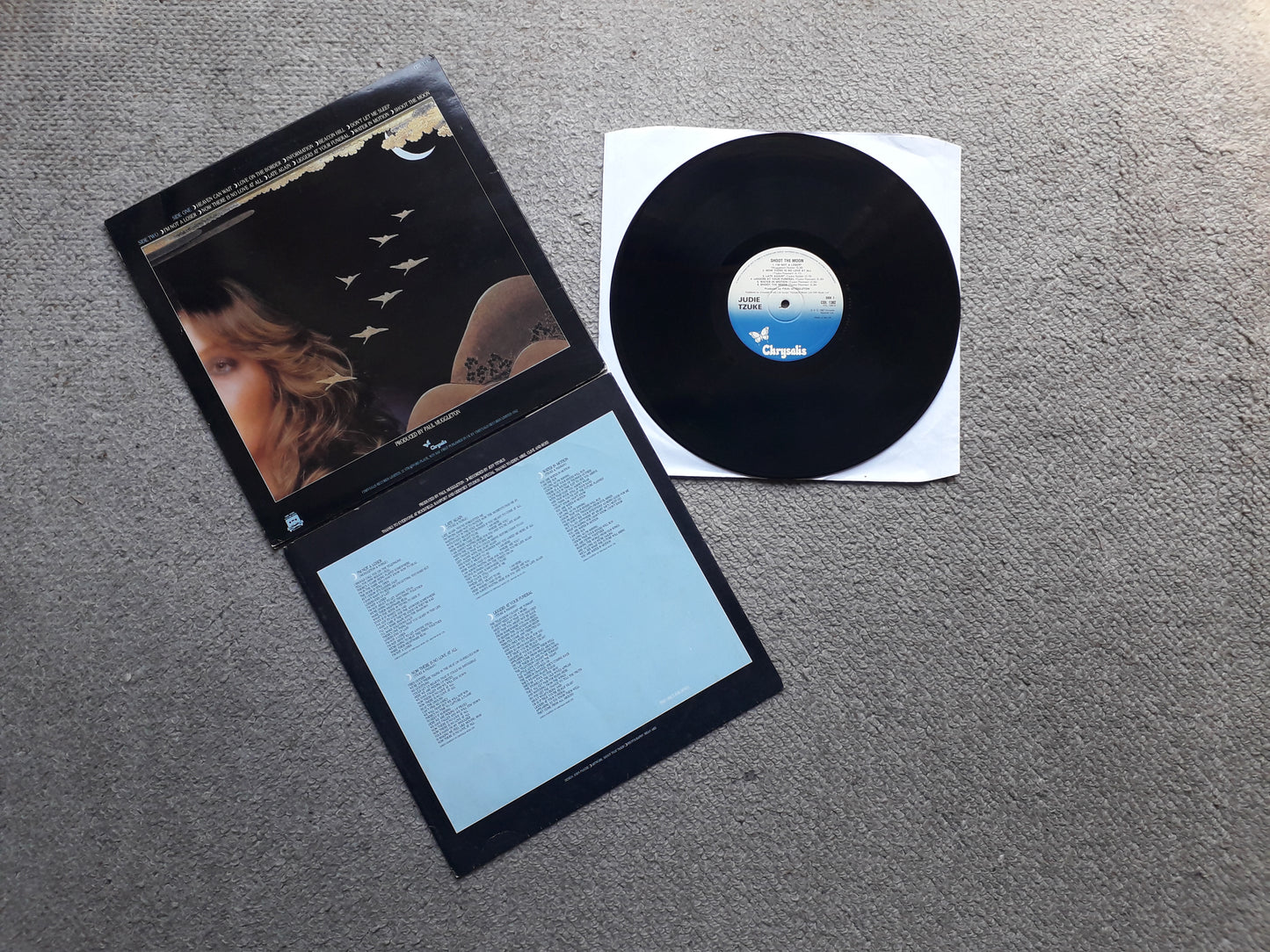 Judie Tzuke-Shoot The Moon LP (CDL 1382)