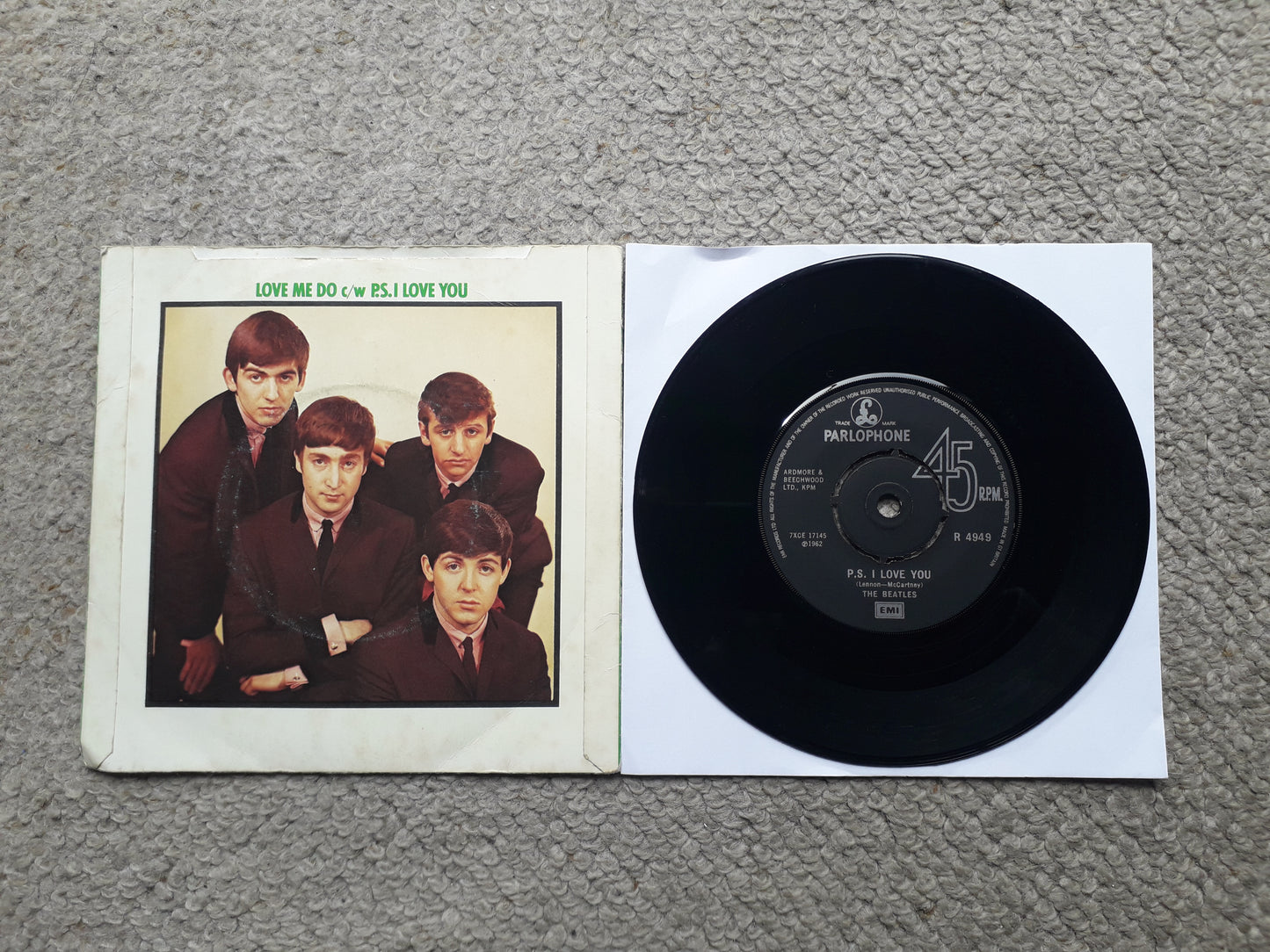 The Beatles-Love Me Do 7" (R 4949) 1976 reissue