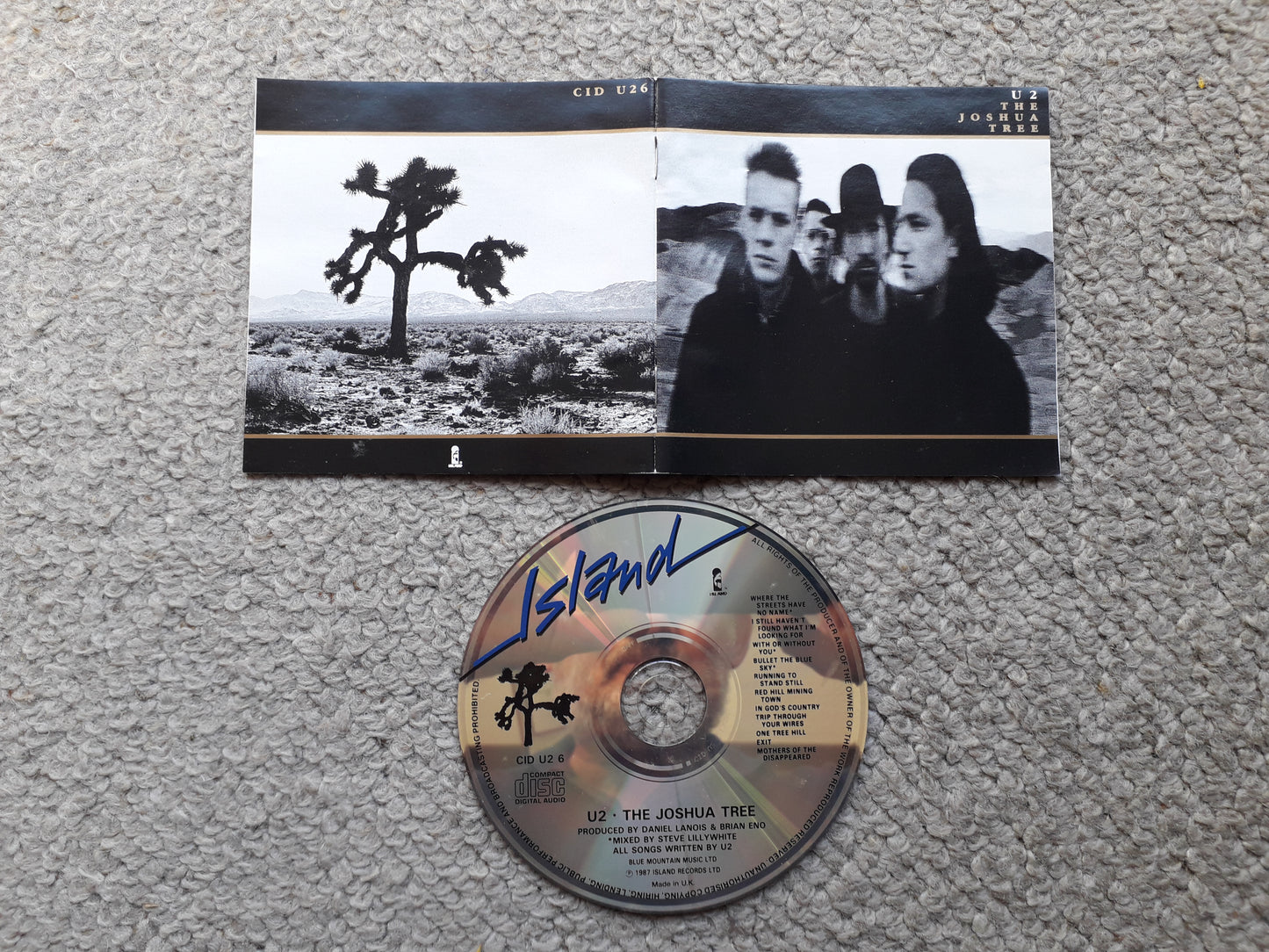 U2-The Joshua Tree CD (CID U 6)