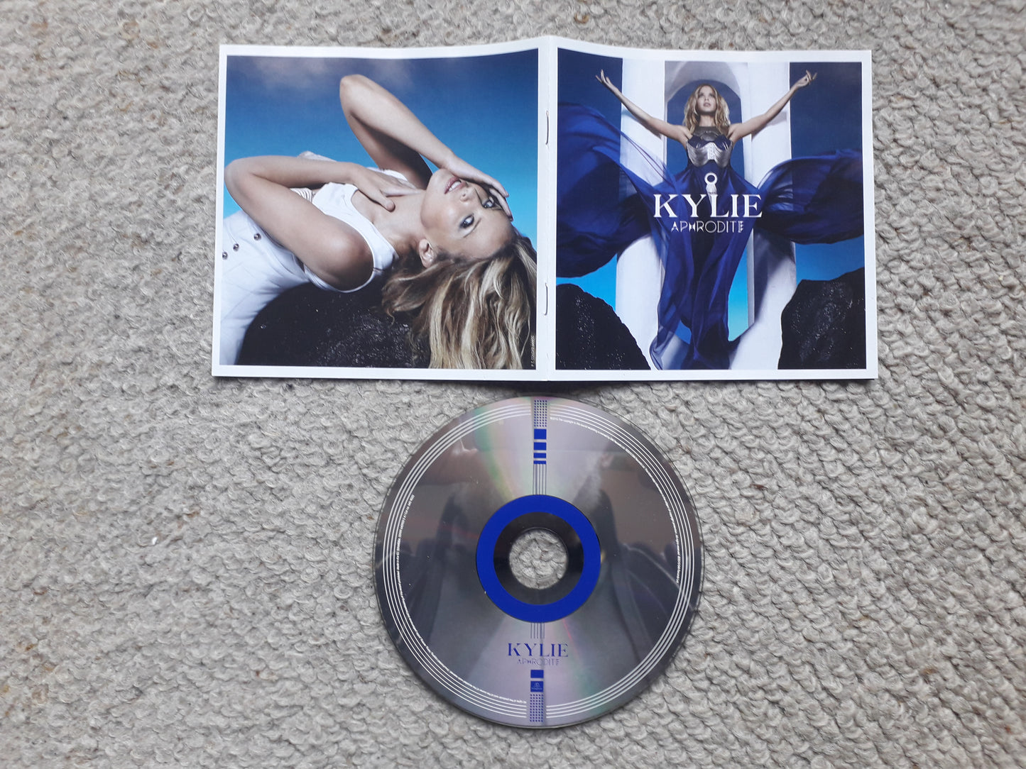 Kylie-Aphrodite CD (Standard Edition 50999 642903 2 4)