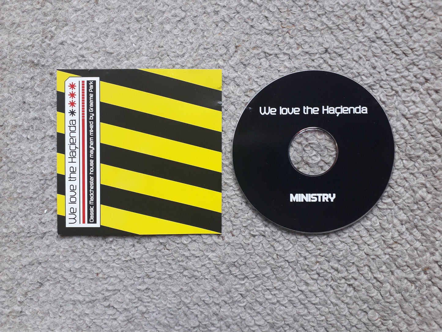 Various Artists-We Love The Hacienda CD (MINMAG51 / MAY02)