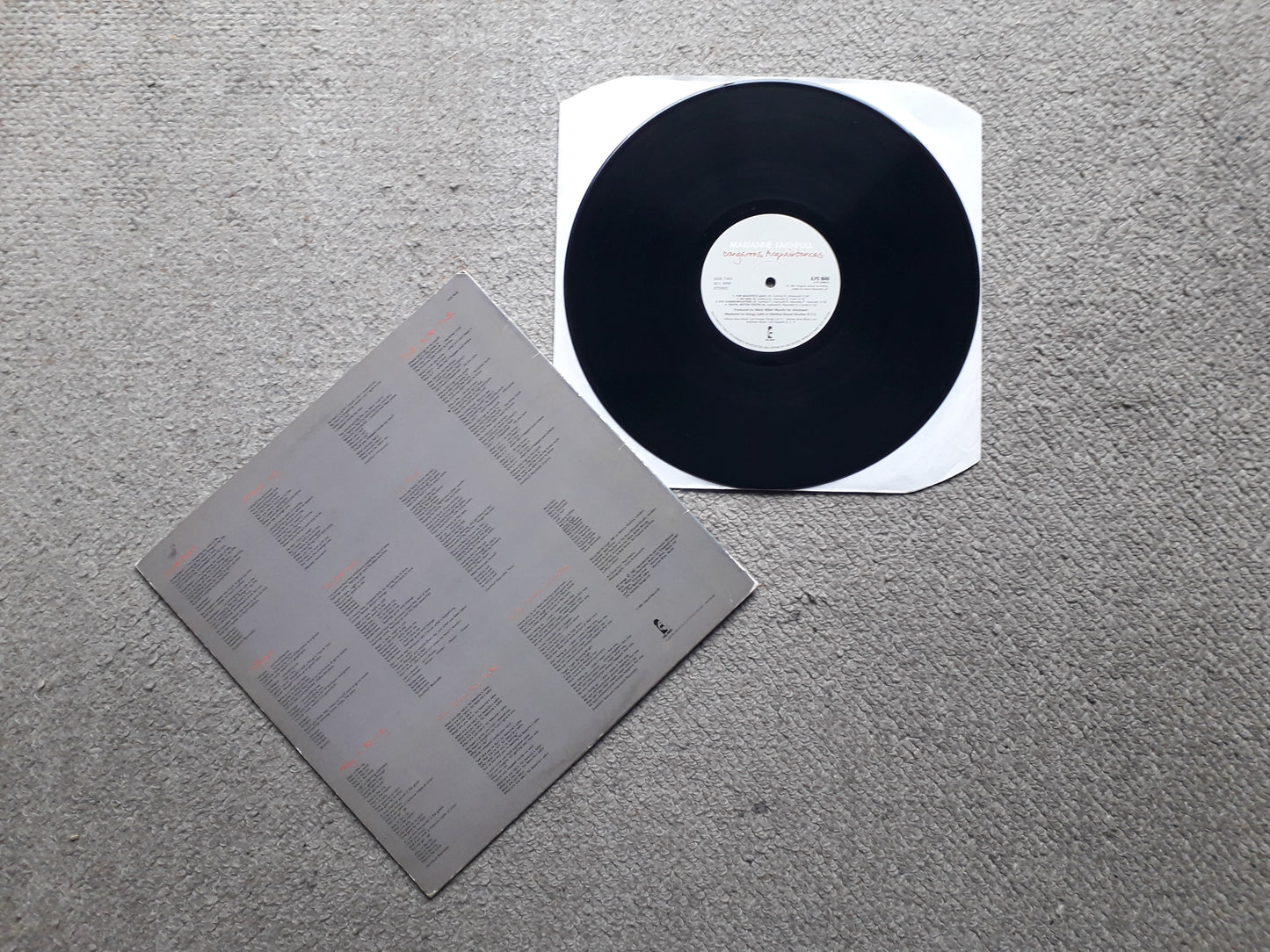 Marianne Faithfull-Dangerous Aquaintances LP (ILPS 9648)