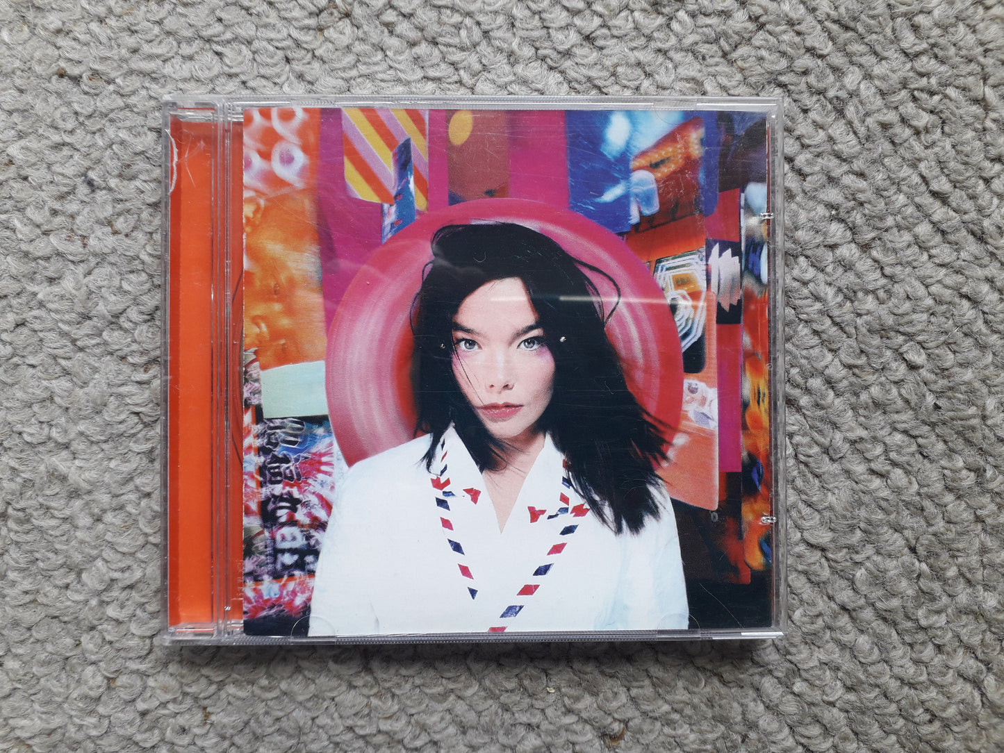 Bjork-Post CD (61740-2 USA)