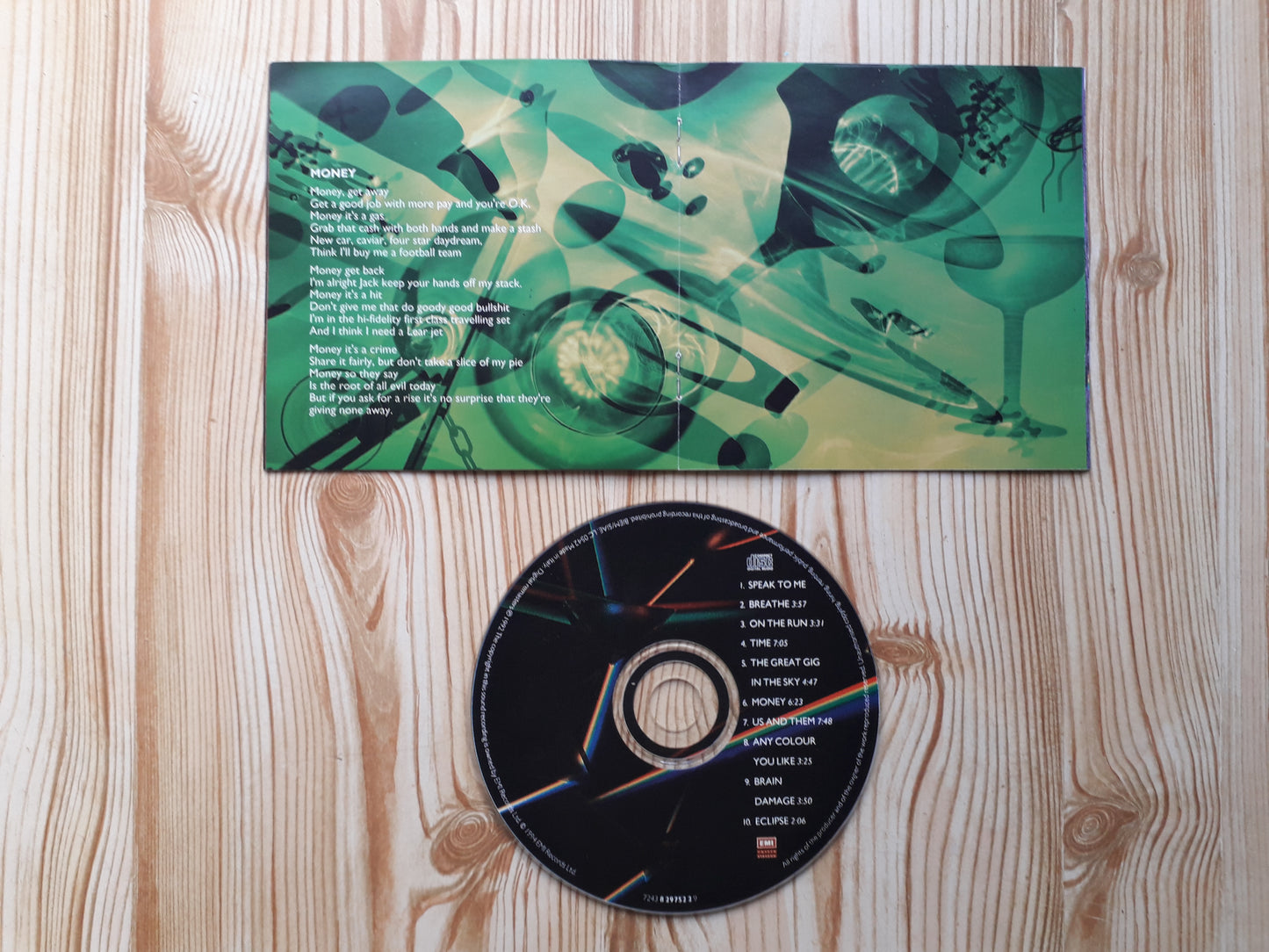 Pink Floyd-Dark Side Of The Moon CD ( CDEMD 1064)