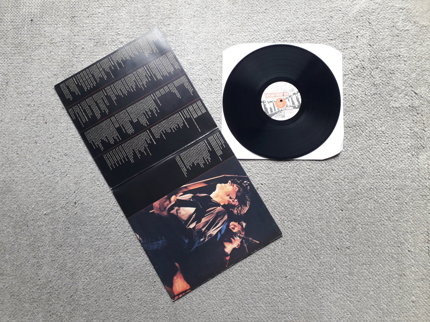 Spear Of Destiny-World Service LP (EPC 26514)