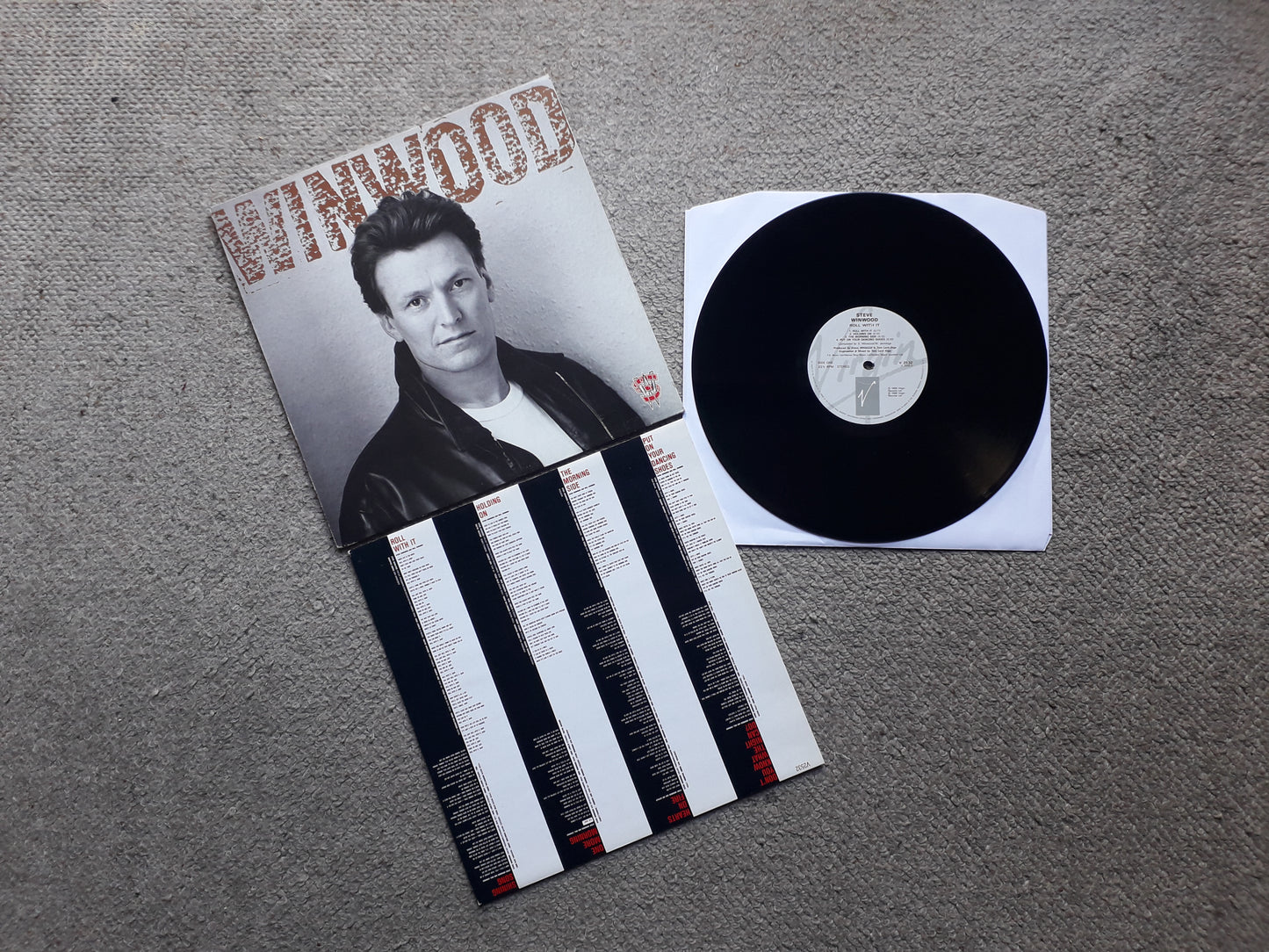 Steve Winwood-Roll With It LP (V2532)