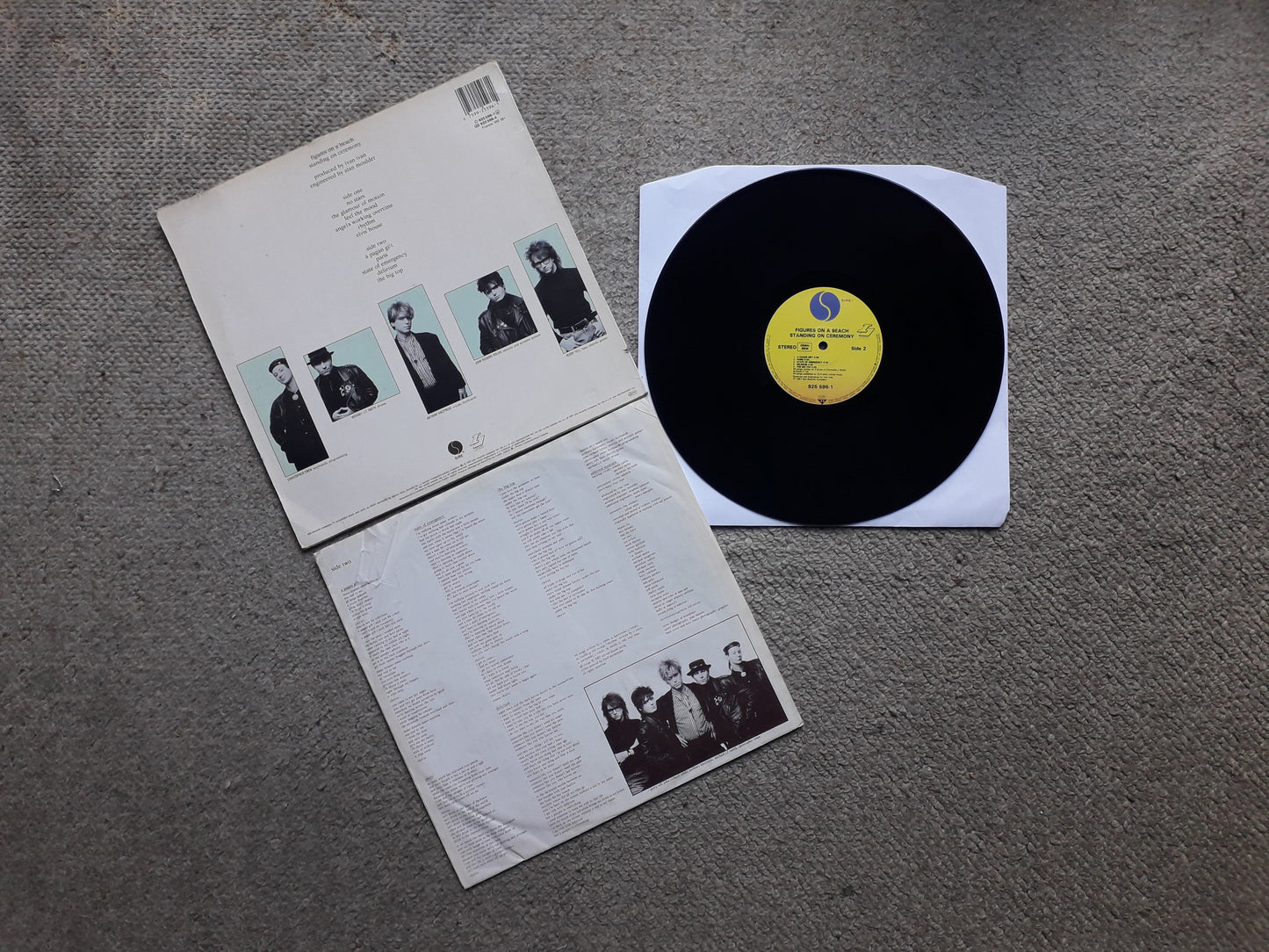 Figures On A Beach – Standing On Ceremony LP (9 25596-1)