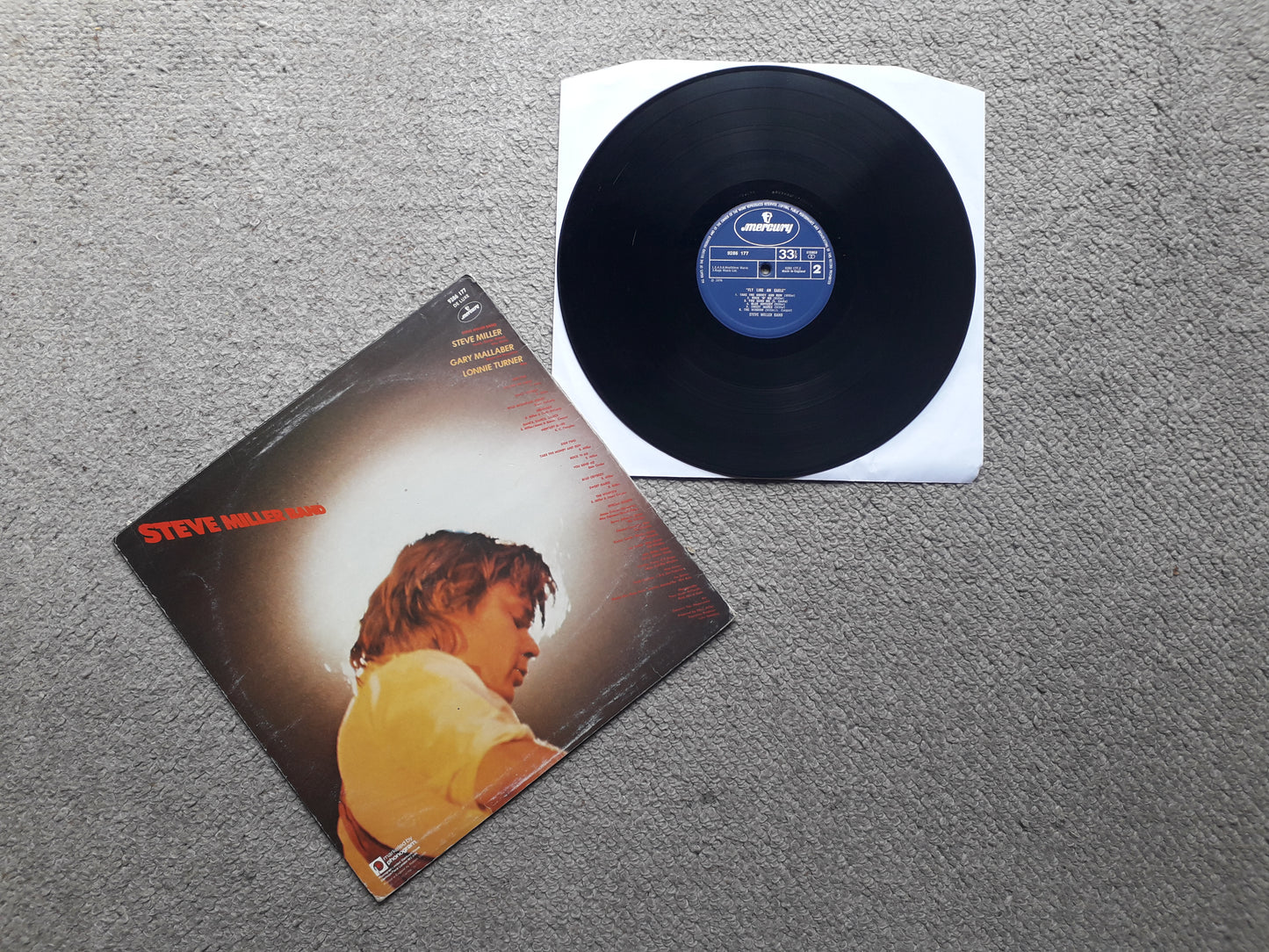 Steve Miller Band–Fly Like An Eagle LP (9286 177)
