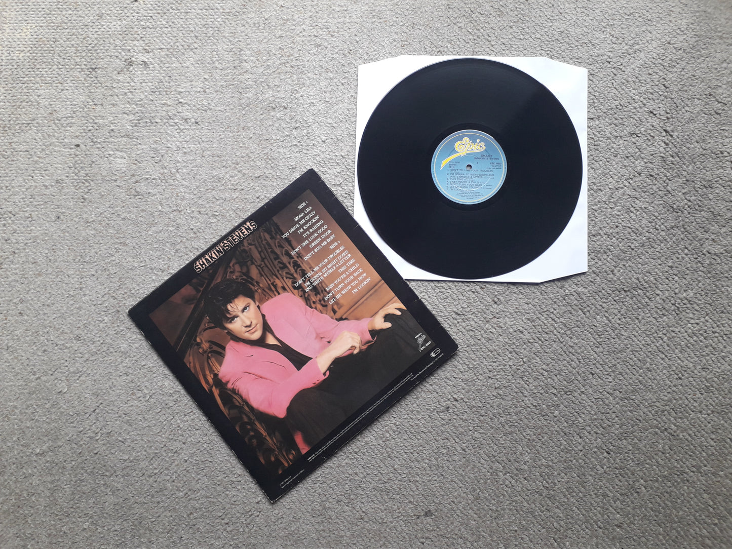 Shakin' Stevens–Shaky LP (EPC 10027)