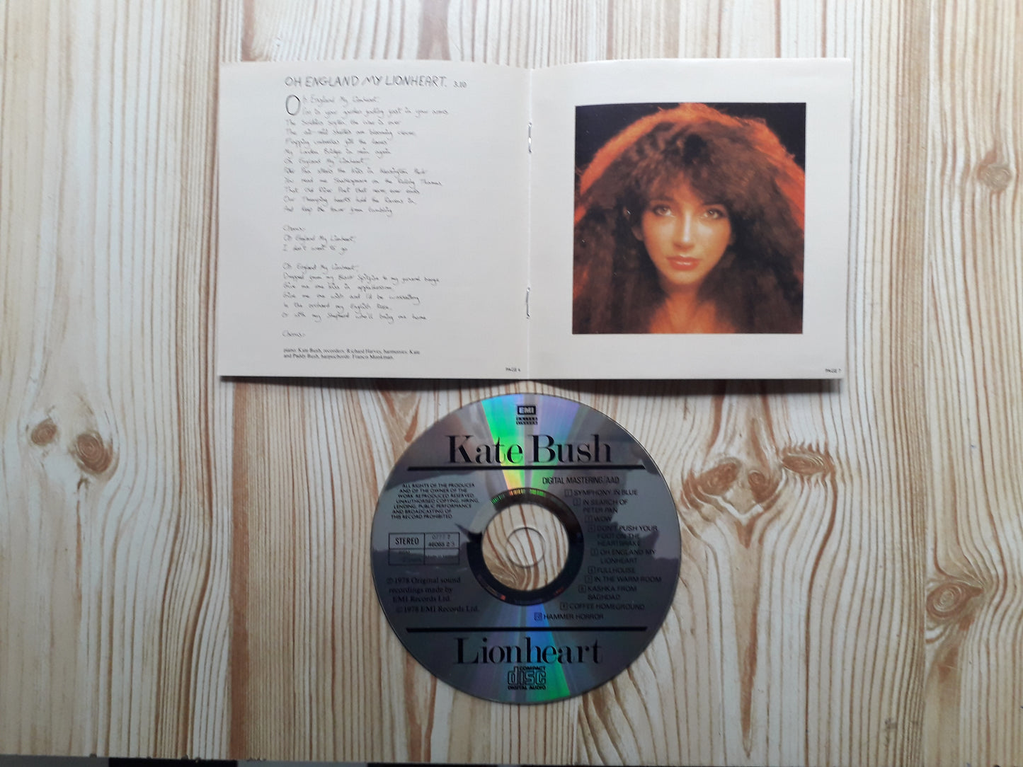Kate Bush-Lionheart CD (0 777 7 46065 2 3)