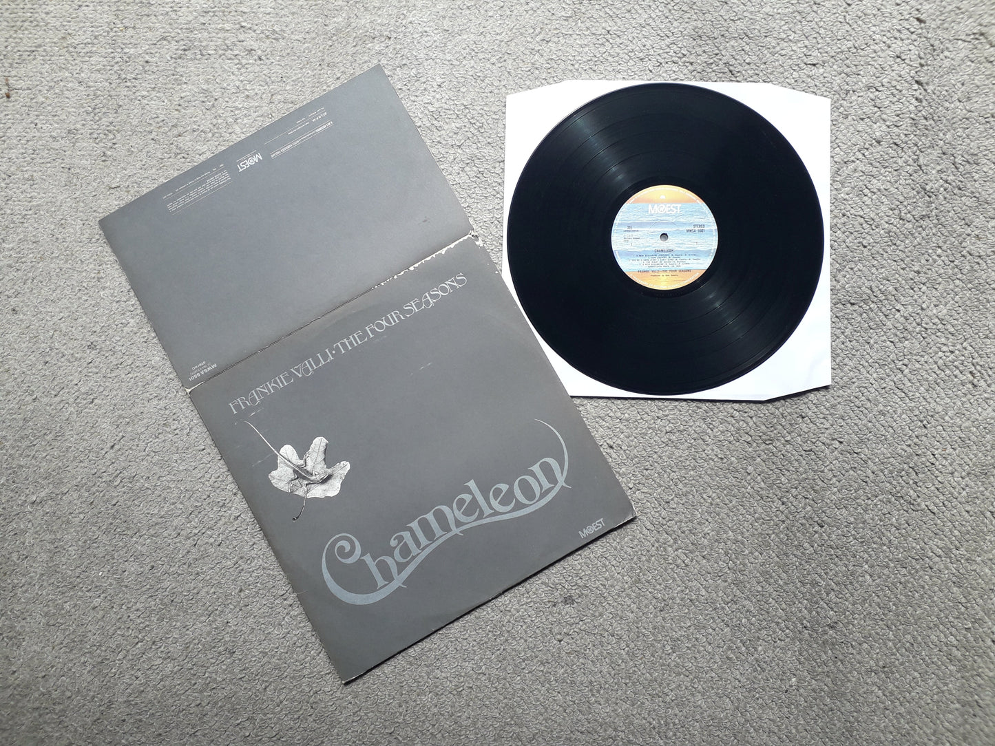 Frankie Valli & The Four Seasons-Chameleon LP (MWSA 5501)