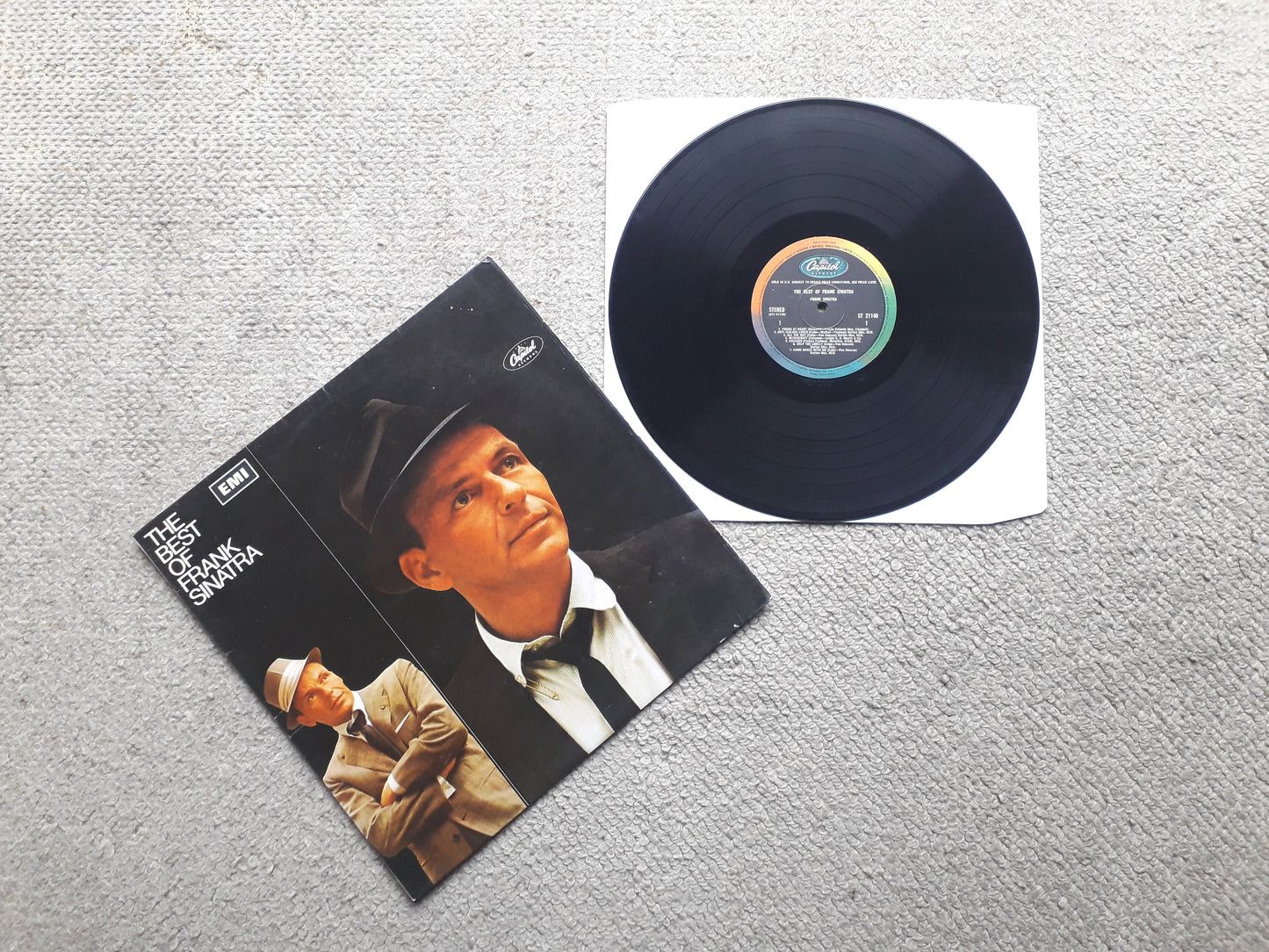 Frank Sinatra–The Best Of Frank Sinatra LP (ST 21140)
