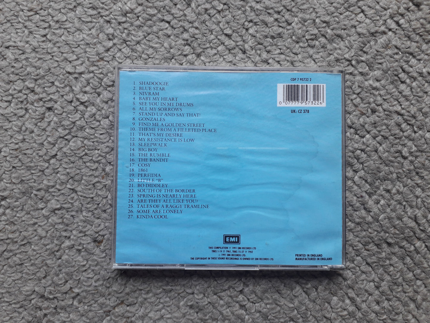 Shadows-The Shadows/Out Of The Shadows CD (CDP 7 95732 2)