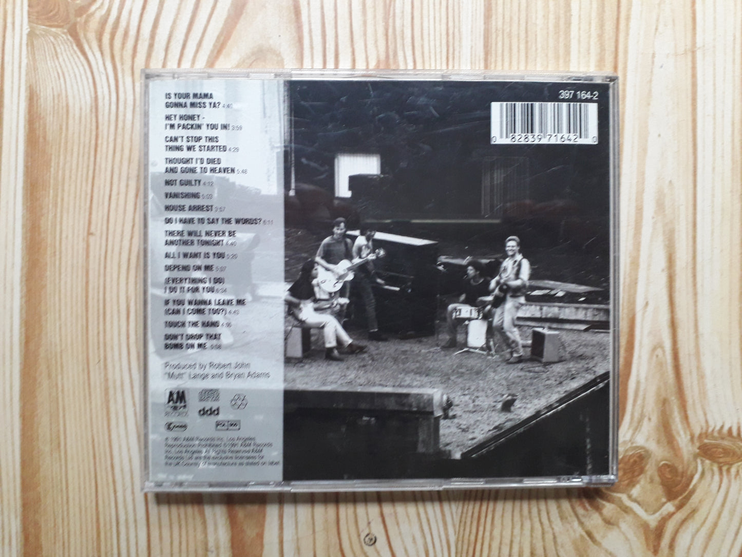 Bryan Adams-Waking Up The Neighbours CD (397 164-2)