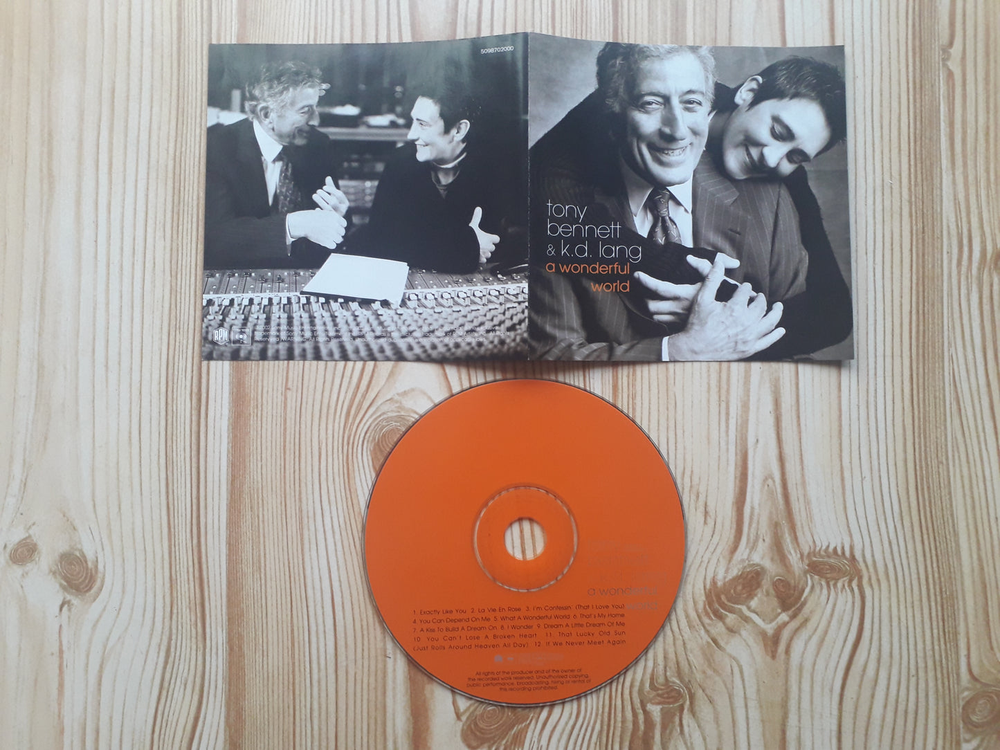 Tony Bennett & k.d. lang–A Wonderful World CD (509870 2)